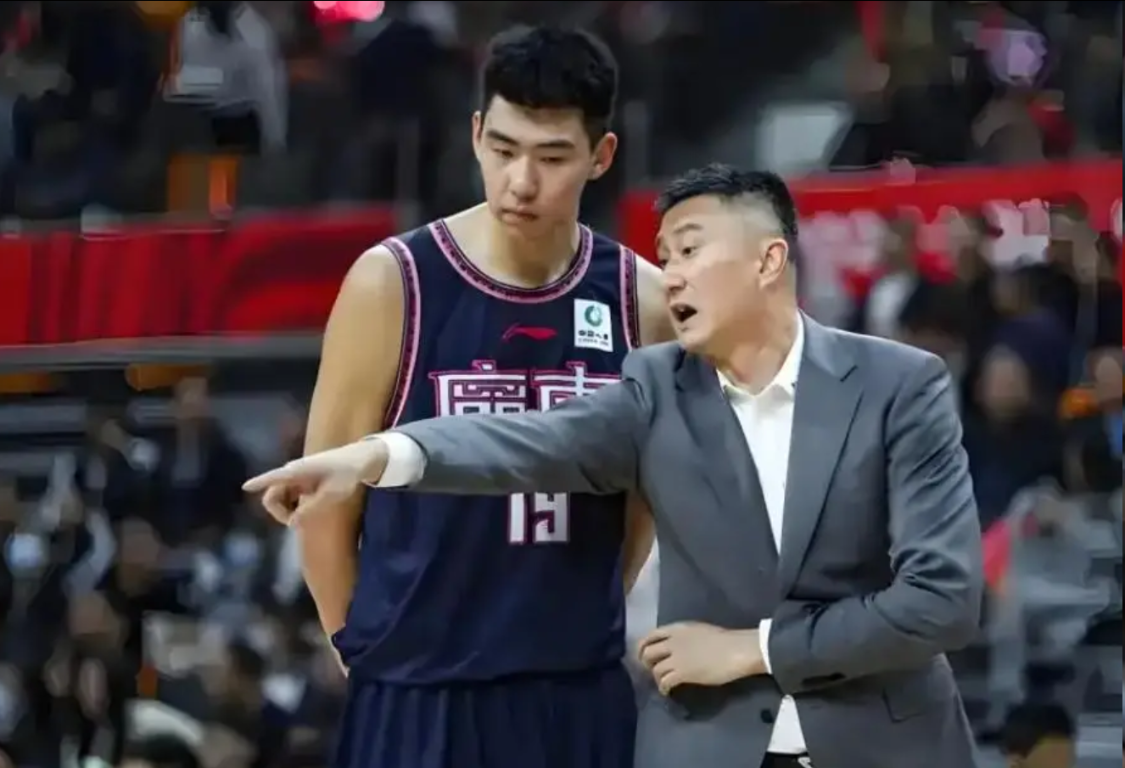 B体育官网-徐昕换张镇麟只为抬价？广东重点目标在此人，与上海争夺国手内线