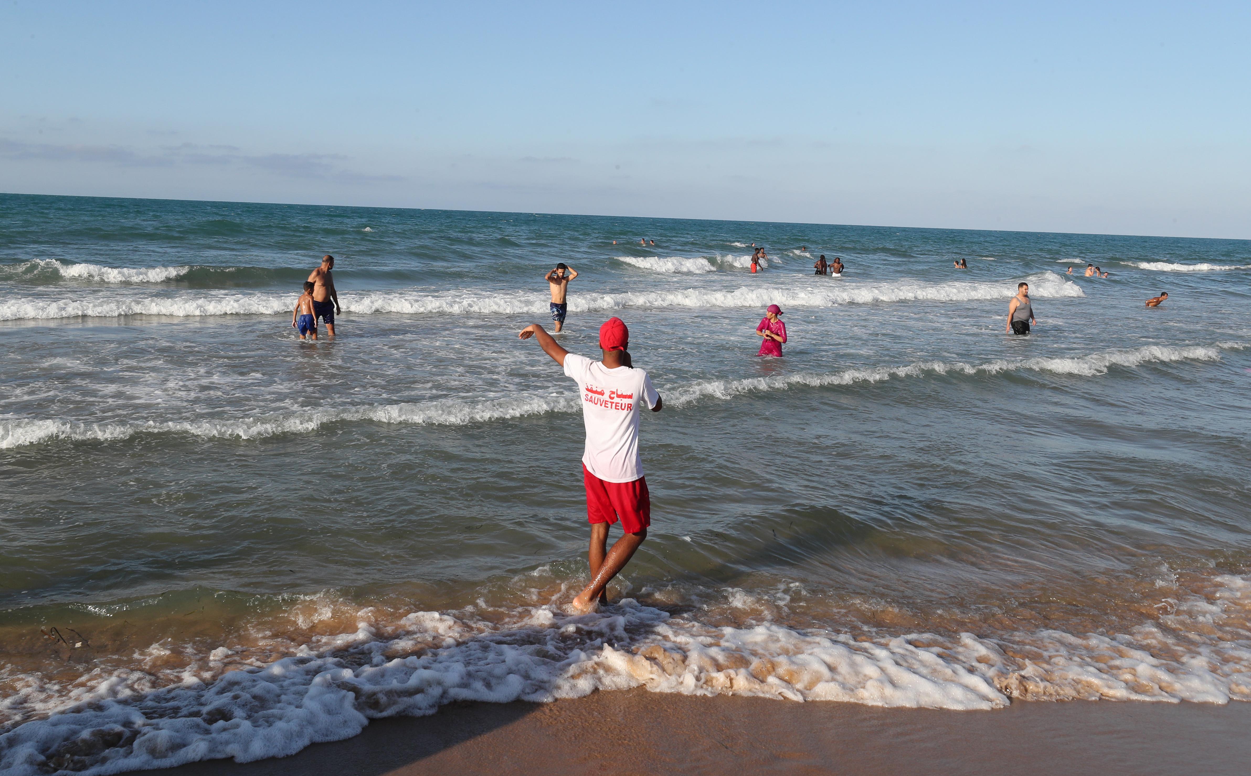 BSPORTS-海边游泳如何应对离岸流？