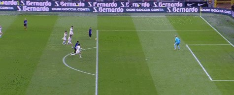 1709591799786019788.gif 国米38点.gif