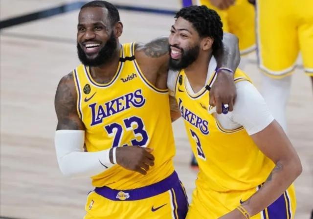 B体育官方-詹眉组合本周末重现 他们准备为附加赛殊死一搏